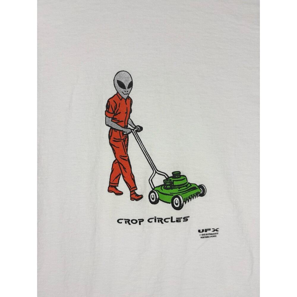 Vtg 90s Alien Crop Circles T-shirt Men’s Large White Humorous USA Single Stitch